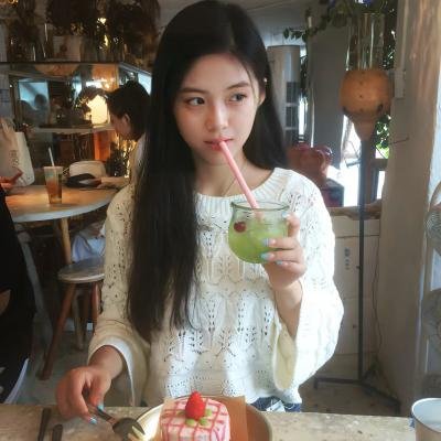 帐棚顶上的马戏团艺人